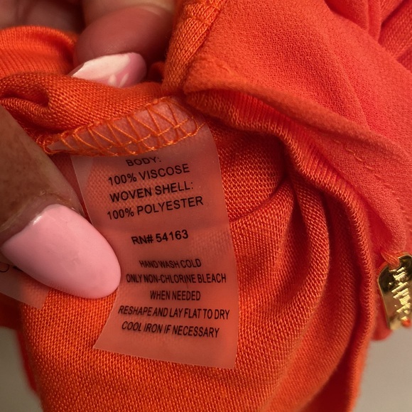 Calvin Klein lovely blouse - Picture 7 of 7